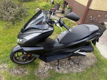 Honda PCX 125 rv. 2021-6704km - 2
