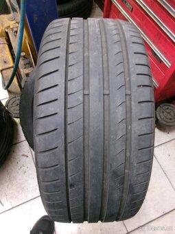 245/40 R17 DUNLOP (4,5mm) č.15400/b6 - 2