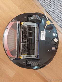 iRobot Roomba 560 robotický vysavač - 2