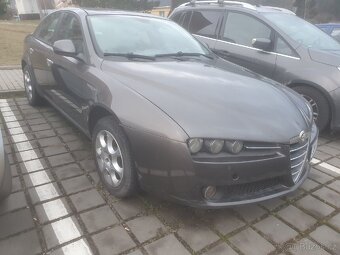 Alfa Romeo 159 1.9jts prodám nebo vyměním za Škoda Felicia - 2