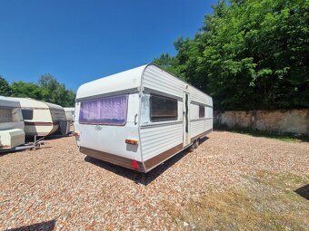 Velký karavan Hobby XXL - 2