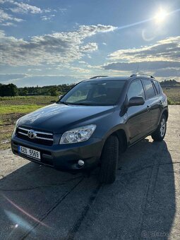 Toyota rav4 - 2