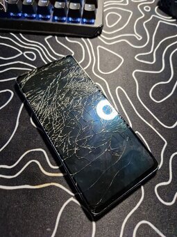 Samsung S20 FE - 2