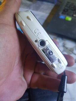 FUJIFILM FINEPIX Z 35 - 2
