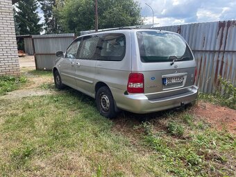 prodám nebo vyměním Kia Carnival - 2