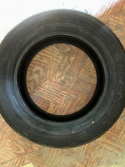 225/60R17 99H Yokohama - 2