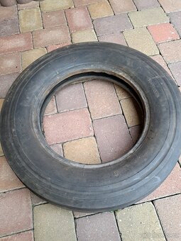 Pneu 5.50x16 na Zetor25 - 2