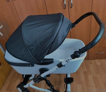 Velmi pěkný hl.kočárek(možno + zimní fusak+ rukávník) - 2