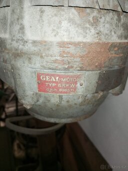 Sloupová vrtačka - 2