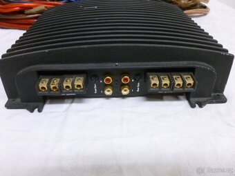 Rockford Fosgate Punch 4020 + kabely - 2