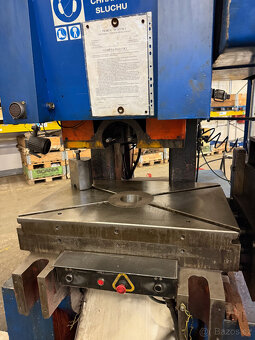 excentrický lis LEXN 100 C - 2