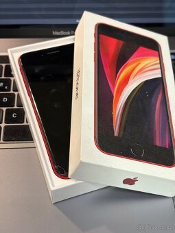 📱 iPhone SE 2020 RED 128 GB ✅ Dobrý stav - 2