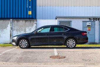 Škoda Superb 2.0 TDI Ambition DSG - 2
