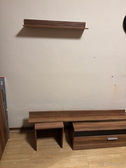 Obývací stěna a Šatní skříň - 2