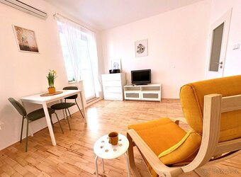 1+kk • 40 м²  - Kloboučnická, Praha - Nusle - 2