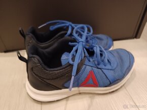 Dětské tenisky Reebok vel. 35 - 2