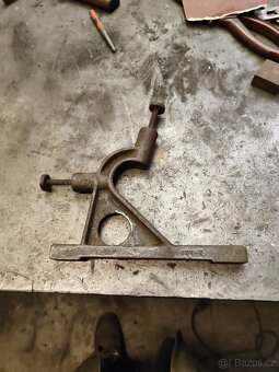 Prodám lunetu na soustruh Svoboda - 2