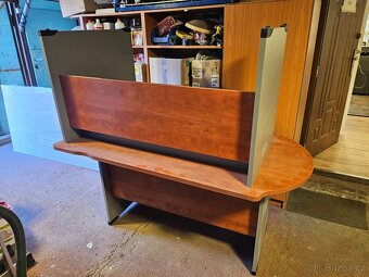 PRODÁM KANCELÁŘSKÝ NÁBYTEK - 2