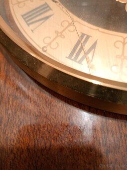 Staré nástěnné hodiny Jantar - 2