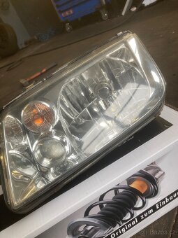 Přední světla VW Bora - 2