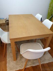 Jídelní stůl a židle - 2
