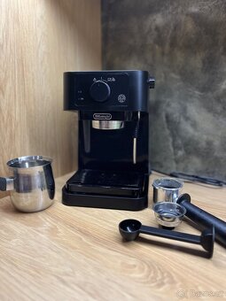 Kávovar Delonghi - 2