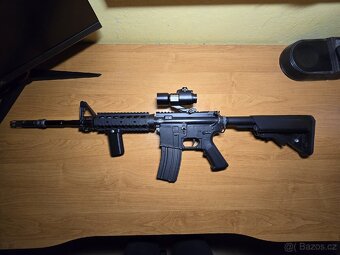 Airsoftová zbraň M4A1 - 2