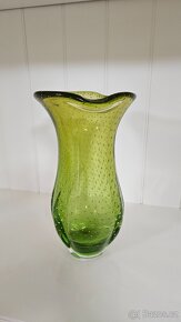 Skleněná váza zelená designová - 2
