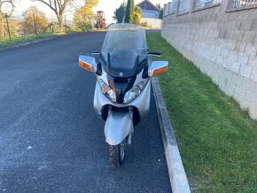 Suzuki Burgman 650 2003 - 2