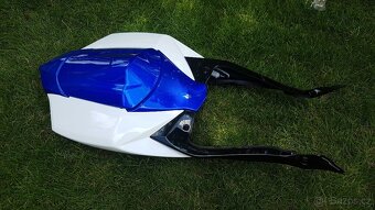 Predám plasty / kapotáž na suzuki gsxr 600 / 750 - 2