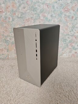 HP Pavilon s monitorem - 2