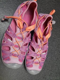 KEEN sandály vel 37 - 2