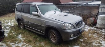 Hyundai terracan rok 2002 110 kW automat - 2