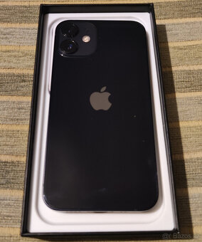 iPhone 12 mini v hezkém stavu - 2