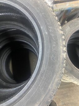 Pirelli scorpion 285/50 r20 - 2