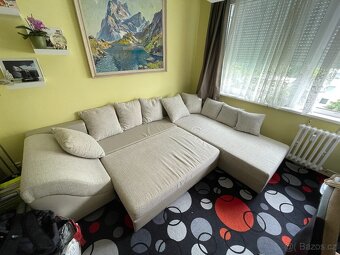 Rozkládací pohovka s úložným prostorem - 2