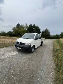 VW Transportér T5 6míst - 2