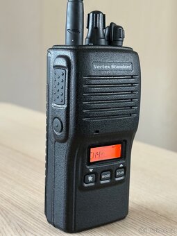 Vertex standard VX-146 - velmi zachovalá PMR - 2