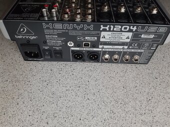 Mixážní pult Behringer Xenyx X1204 - 2