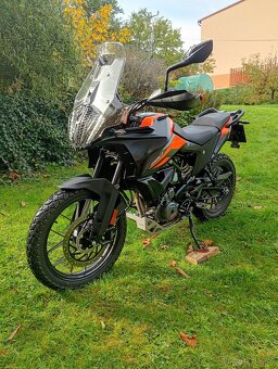 KTM 390 Adventure – r.v. 2021, v provozu od 2022, 7 800 km - 2