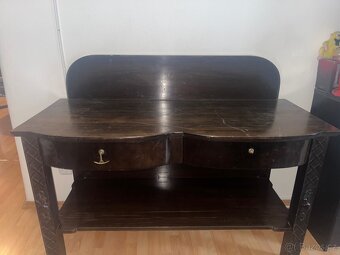 Nábytek - psací stůl - 2