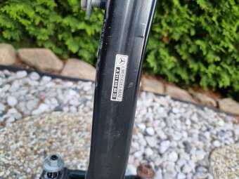 Tažné zařízení Mercedes E s211 originál - 2