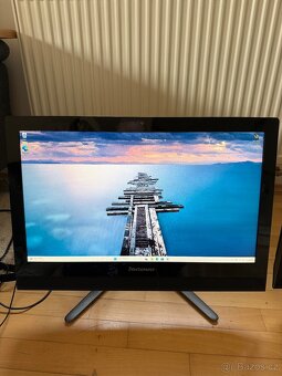 P: 2x Lenovo AIO C40-30 All in One 21,5" - 2