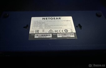 Netgear FS108P - 2