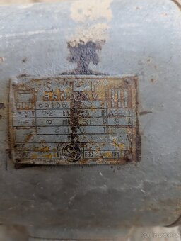 Starý elektromotor SVET Brno 15 - 2