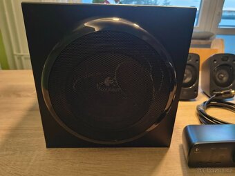 Prodám 5.1 reprosoustavu Logitech Z906 - 2