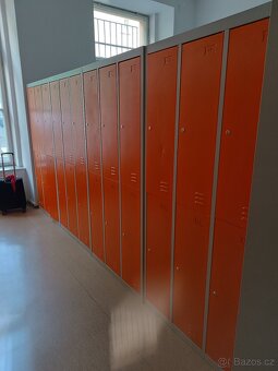 školní skříňky - 2