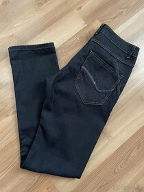 Černé riflové kalhoty - 2
