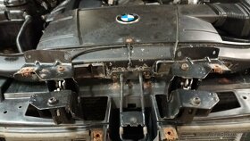 Zámky kapoty BMW E90 - 2