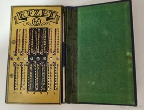 Starý německý mechanický kalkulátor EFZET - 2
